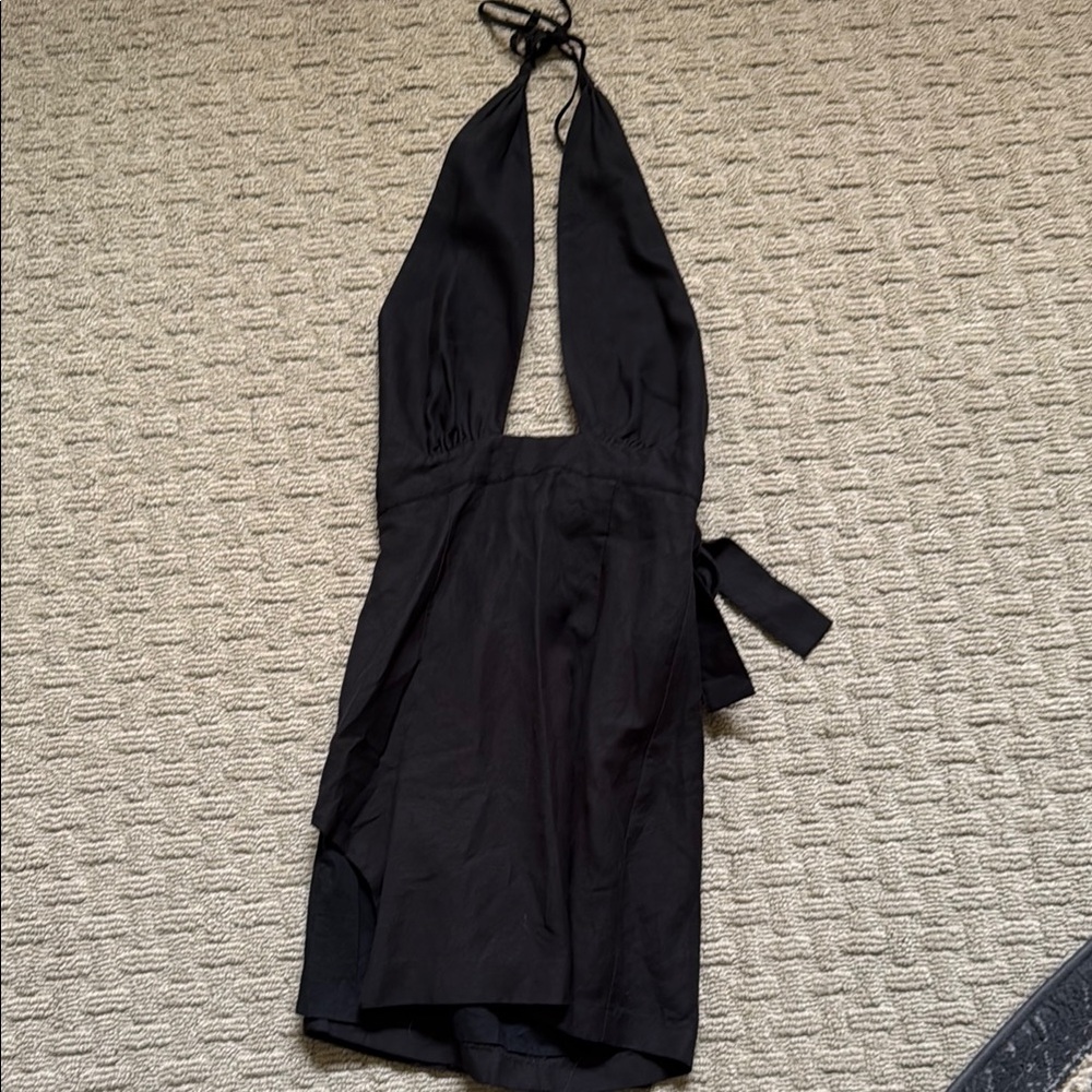 Elegant Black Backless Dress